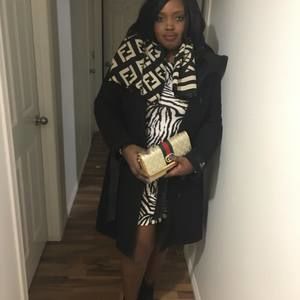 Meet your Posher, Nadine